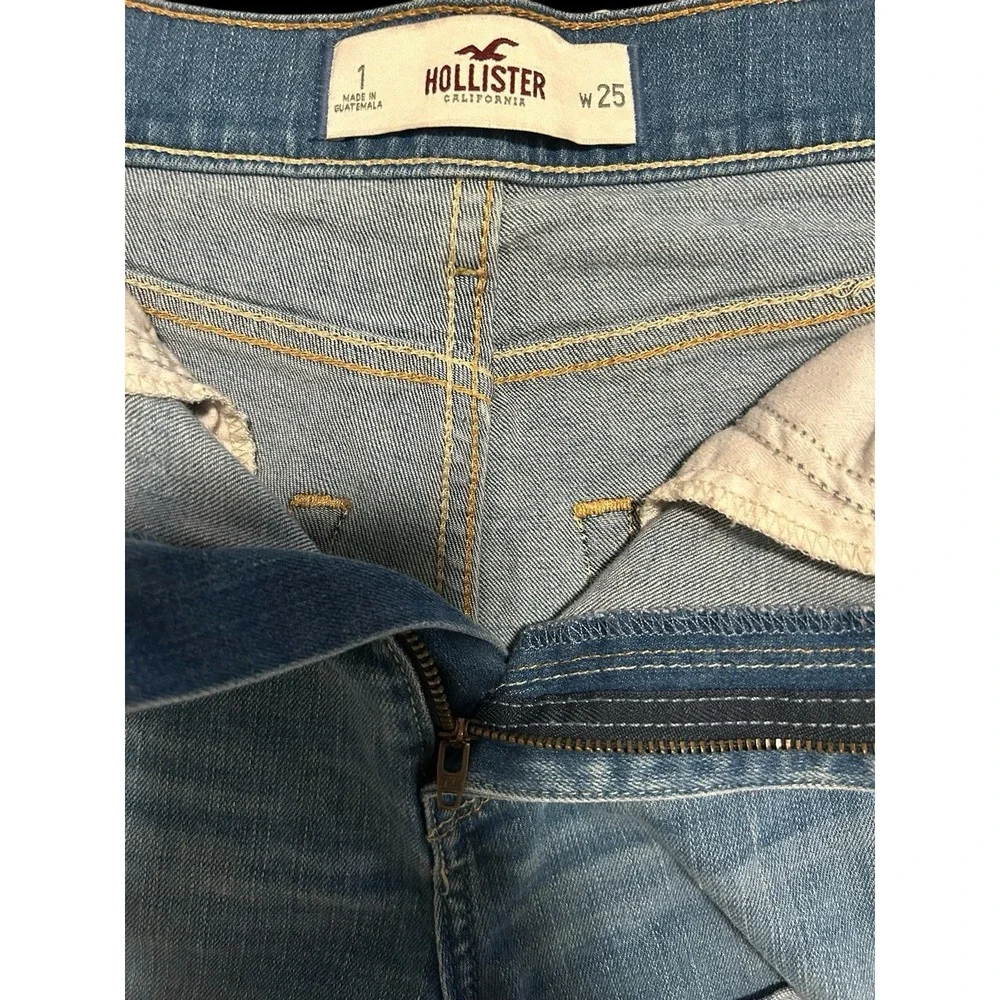Hollister Size 1 Womens Blue Cotton Stretch Hi-Rise‎ Boyfriend Denim Shorts